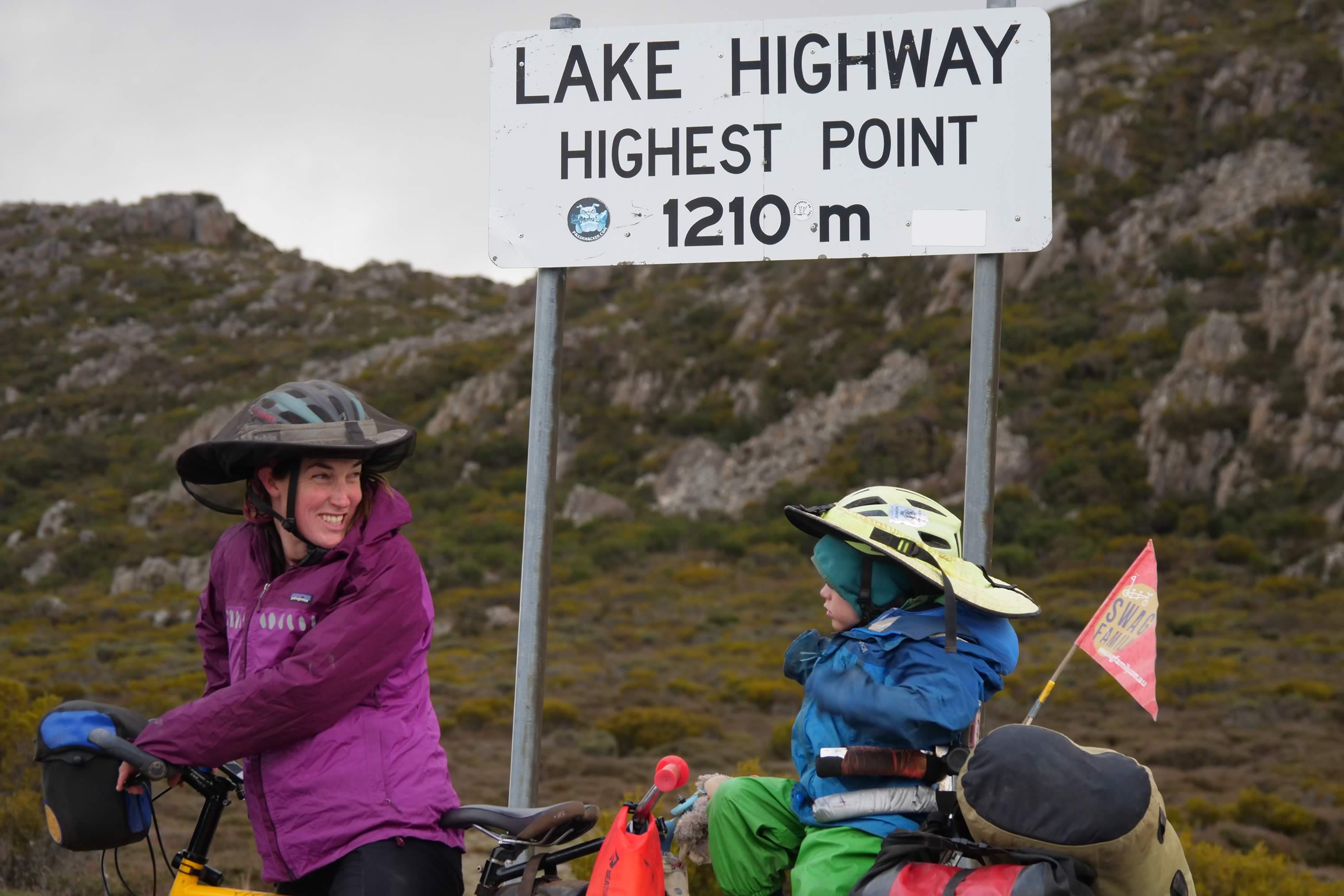 Lake Highway, highest point 1210m Photo: Andrew Hughes.